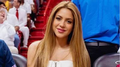 Shakira se enteró de la infidelidad de Piqué por la prensa mientras su papá estaba hospitalizado