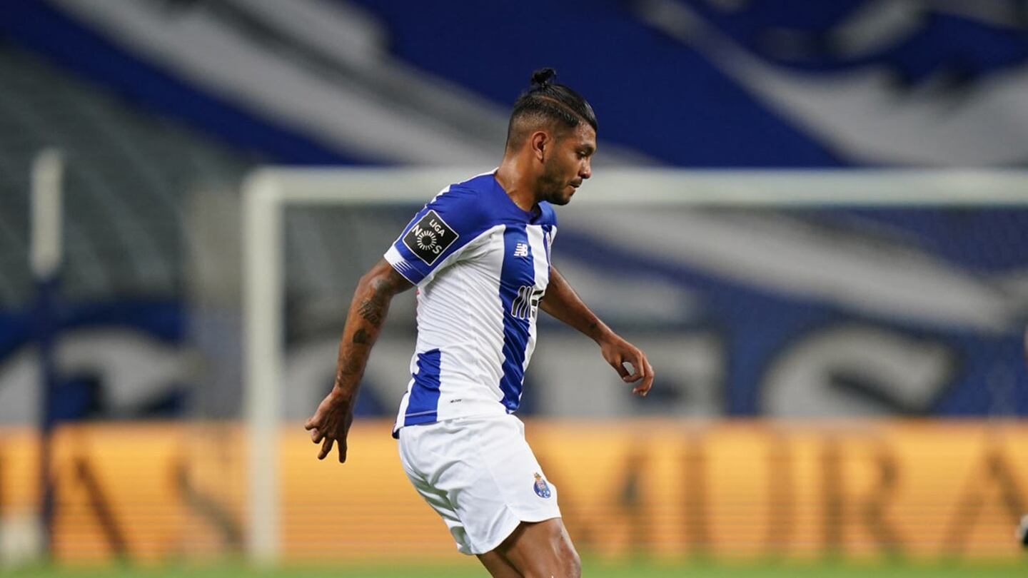 El campeón Porto goleó a Moreirense con 'Tecatito' titular