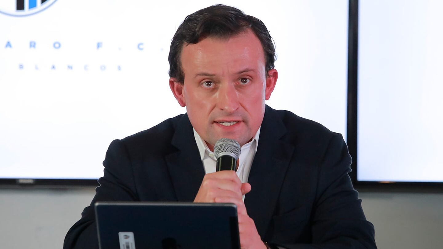 El Presidente Ejecutivo de la Liga MX compartió las nuevas medidas a los aficionados (Imago)