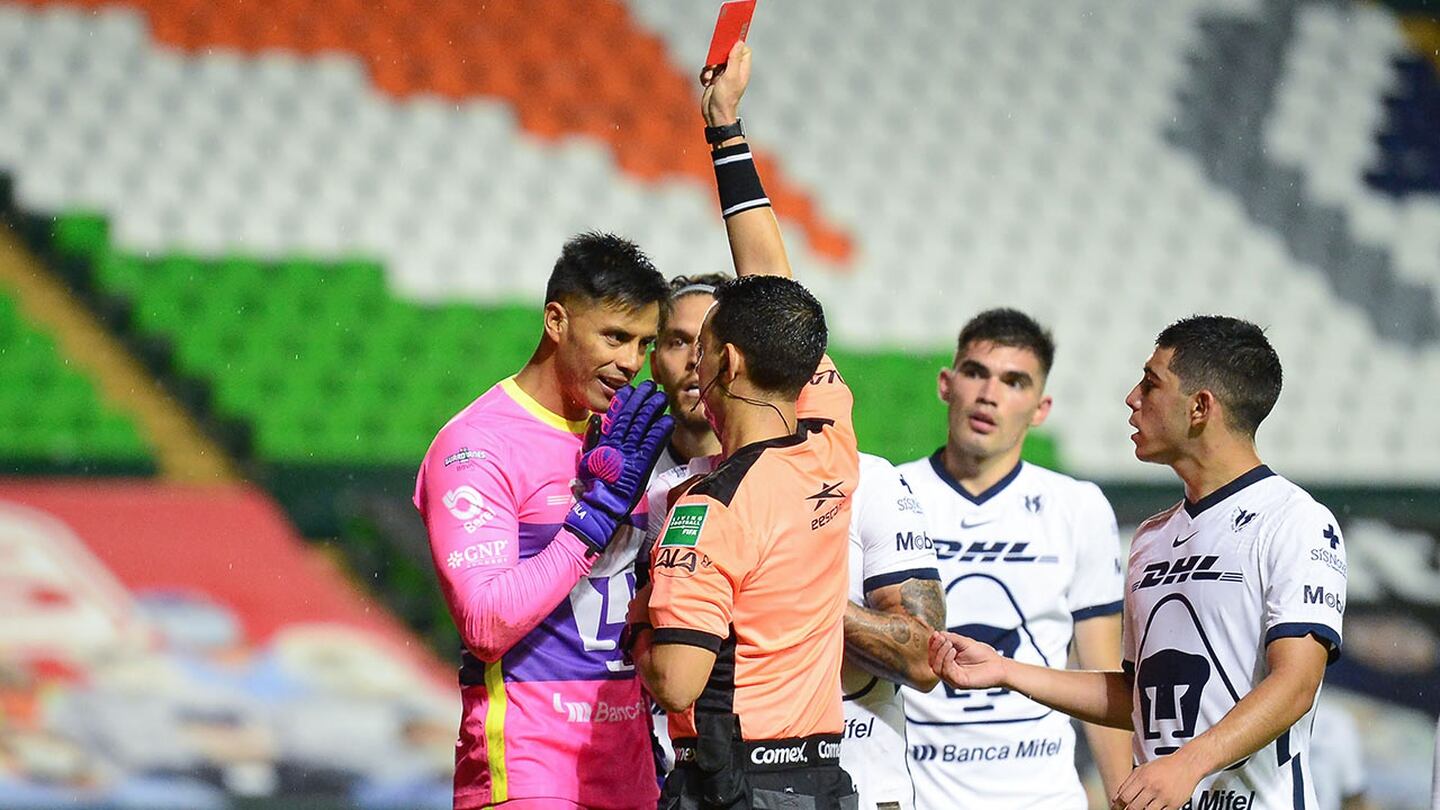 A Talavera no le preocupa que César Ramos sea el árbitro del Pumas contra Chivas