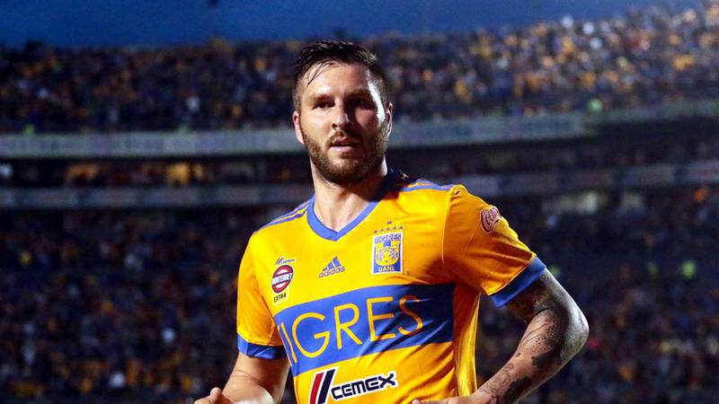 Roberto Sanjuan, intermediario: 'Gignac tiene el deseo de jugar en Boca'