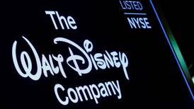 Disney sorprende a Wall Street gracias a sus parques temáticos 
