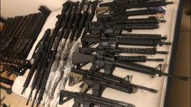 Sonora incauta arsenal de armas a grupo ligado con hijos de ‘El Chapo’