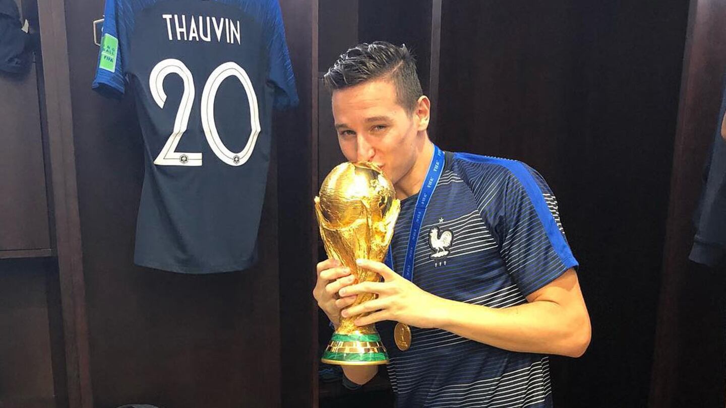 El jugador de 29 años fue campeón del mundo con Francia en Rusia 2018