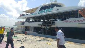 Explota ferry de Barcos Caribe en Playa del Carmen