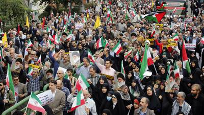 Irán se une a Palestina: Advierte a Israel que tiene los ‘dedos en el gatillo’ si ataca Gaza