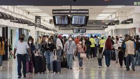 Pandemia y salida de Interjet ‘colapsan’ 25% precio de vuelos