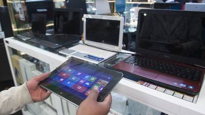 Regreso a clases con la ‘mochila vacía’: Venta de laptops y tablets desacelera en 2022