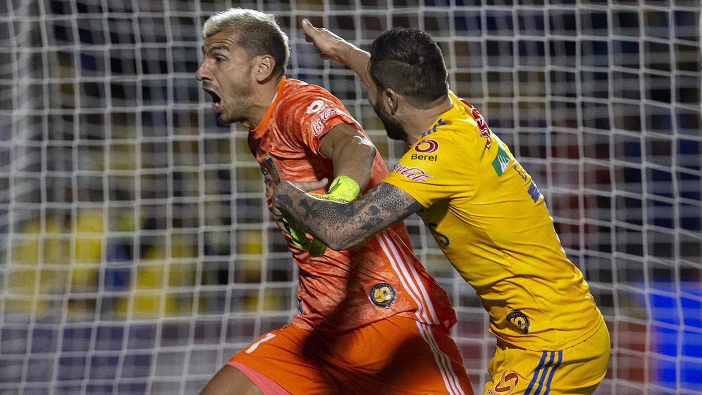 ¡Milagro en el Volcán! Nahuel Guzmán anotó de último minuto para la clasificación de Tigres