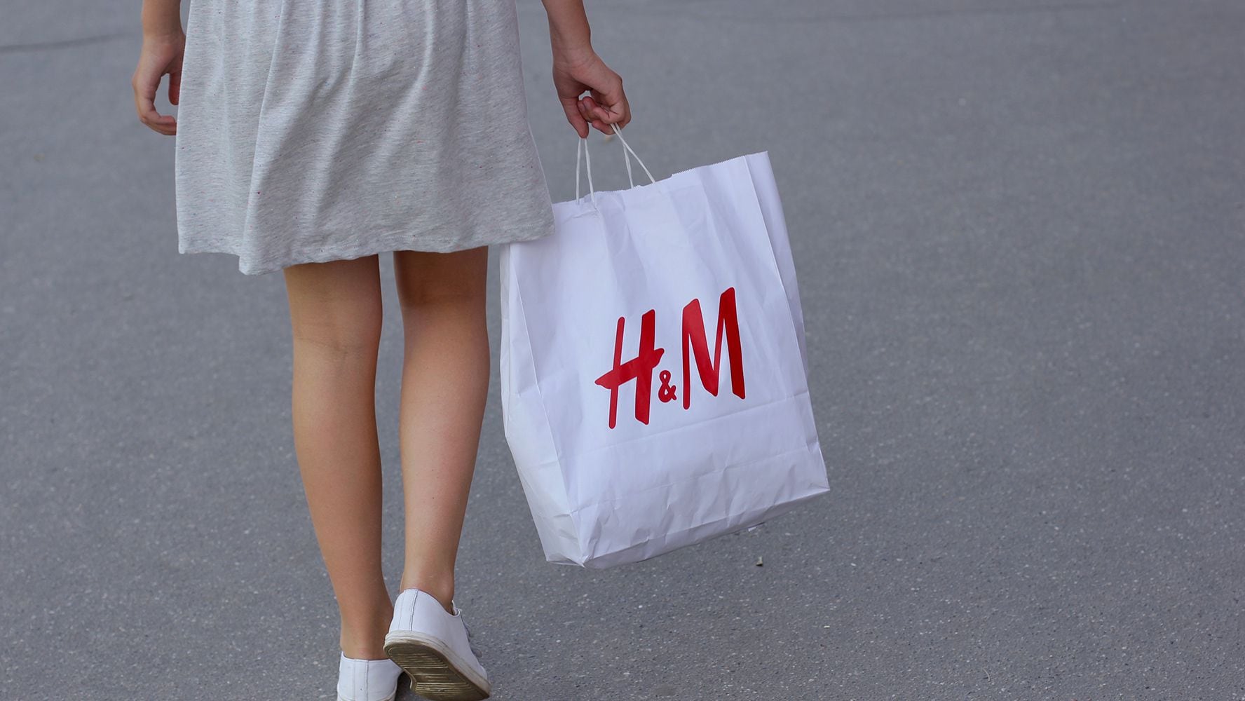 Cupom de mil ienes na H&M: basta levar uma sacola de roupas que quer  descartar - Portal Mie