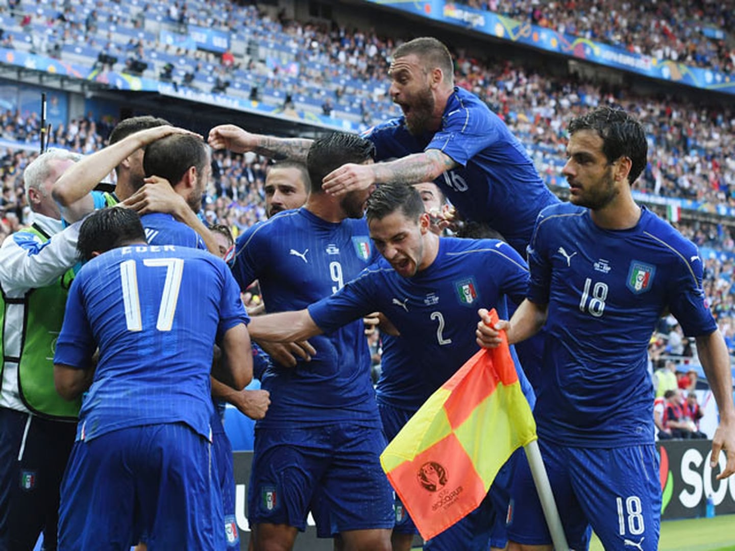 Italia dominó a España y la eliminó de la Eurocopa