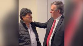‘Qué bueno que pudiste venir’: Ebrard y Evo Morales se reencuentran en Bolivia