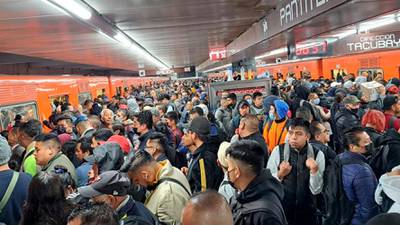 Metro CDMX: Convoy ‘echa humo’ en Línea 9... Reportan retrasos de 30 minutos