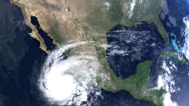Huracán ‘Norma’ baja a categoría 3: Sigue su trayectoria en VIVO