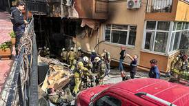 Tragedia en Turquía: Incendio en edificio de Estambul cobra la vida de al menos 29 personas