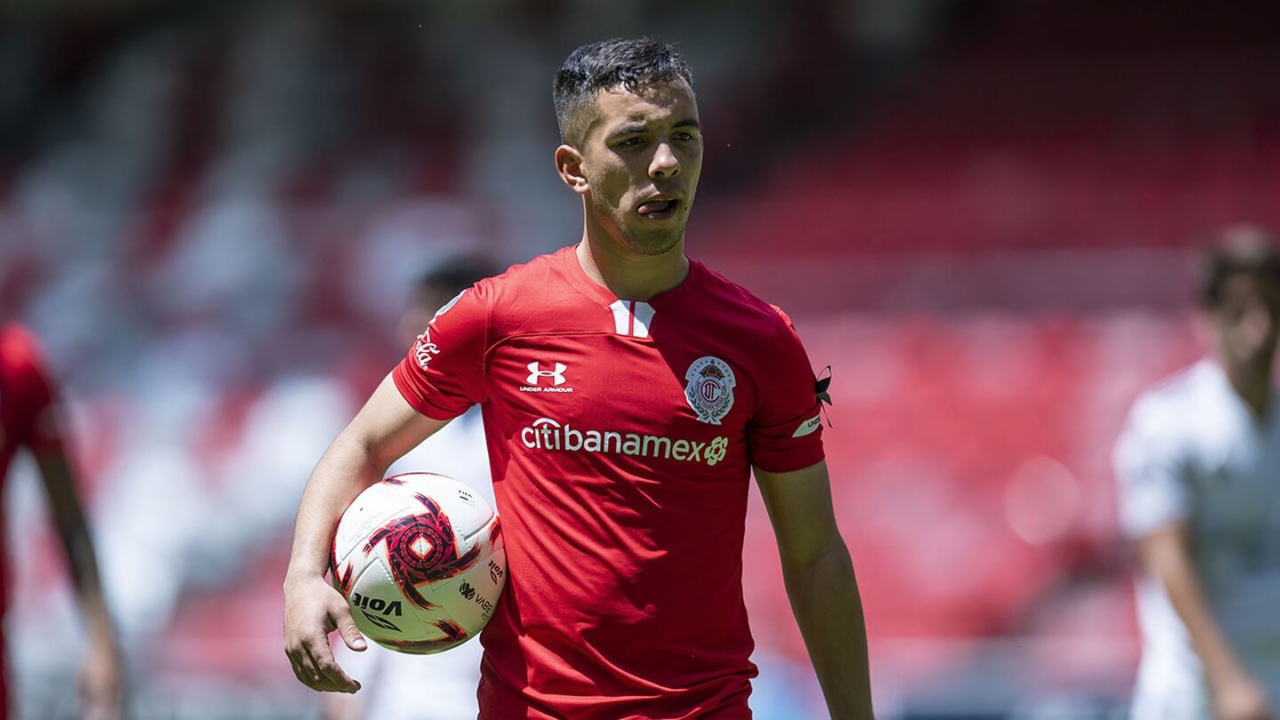 Leo Fernández, buscado por Benfica