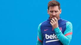 Socios del Barcelona interponen demanda para frenar fichaje de Messi por el PSG