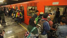 Personal del Metro advierte desplazamiento de trabes en estación Pantitlán