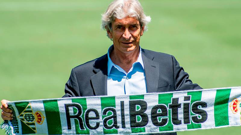 Manuel Pellegrini fue presentado como nuevo técnico del Betis