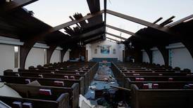 ‘Tormenta’ de tornados arrasa EU; prevén que cifra de muertos supere las 100