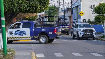 Domingo de ‘terror’ en Celaya con ataques a policías y narcobloqueos 