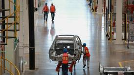 VW y Audi posponen reinicio de su producción en Puebla