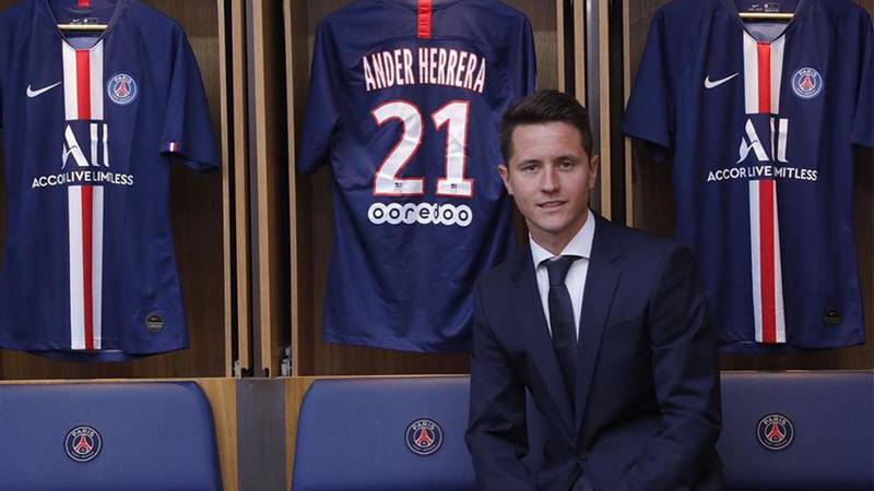 ¿Por cuántas temporadas firmó Ander Herrera con París Saint Germain?