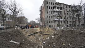 Ataque ruso en Jersón, al sur de Ucrania, deja dos muertos y varios heridos