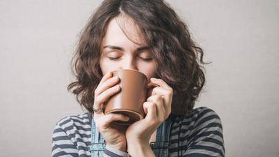 Beber café postparto reduce el riesgo en mujeres con diabetes gestacional