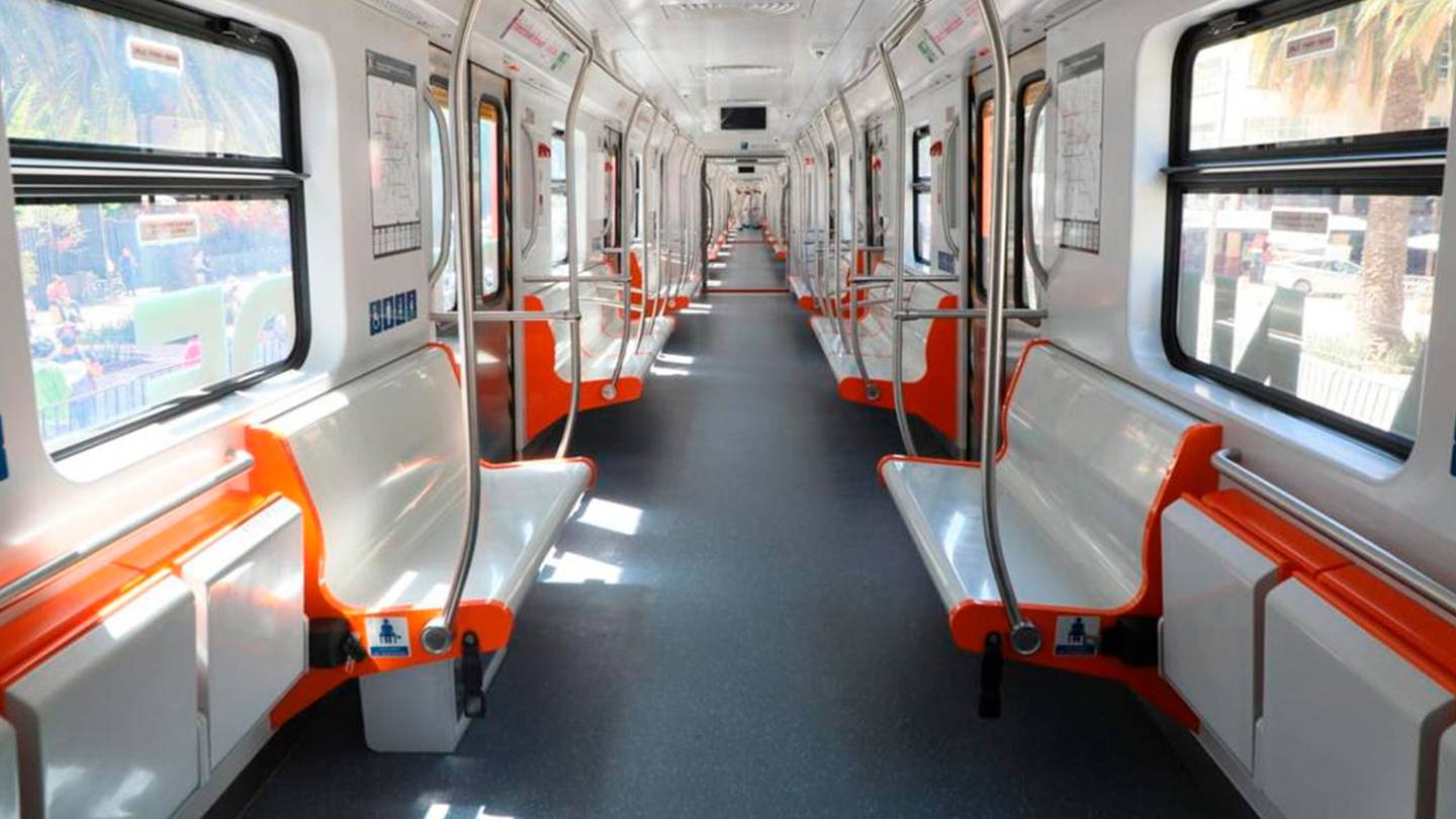 Línea 1 del Metro: Así son los nuevos trenes por dentro (FOTOGALERÍA) – El  Financiero