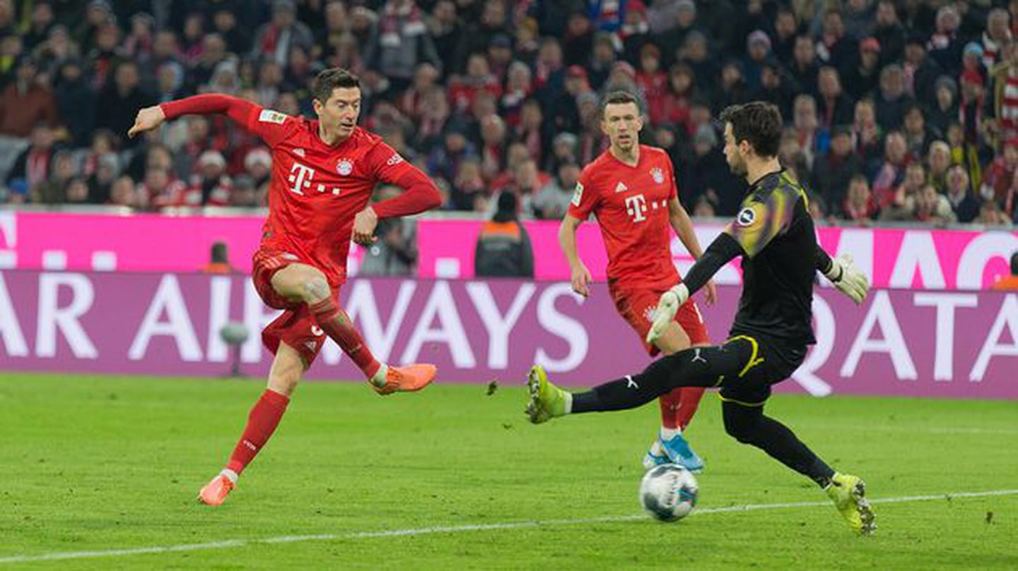 ¡Bayern apabulló al Dortmund con doblete de un histórico Lewandowski!