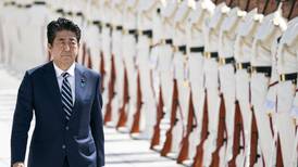 ‘Abenomics’, la doctrina con la que Shinzo Abe trató de ‘revivir’ la economía de Japón