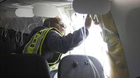 EU investiga si Boeing revisó que el panel que explotó de Alaska Airlines era seguro