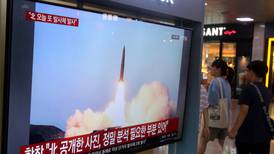Corea del Norte lanza proyectiles no identificados al mar
: ejército surcoreano