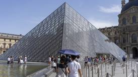 Museo del Louvre abre centro de conservación para proteger obras de arte de las inundaciones