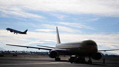 Migrar vuelos de carga del AICM provocaría aumento de precios: Cofece