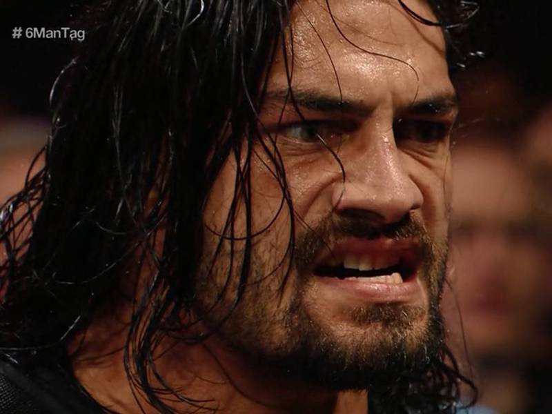 Roman Reigns descargó su ira sobre AJ Styles