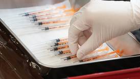 Moderna pide autorización para aplicar cuarta dosis de vacuna COVID en EU