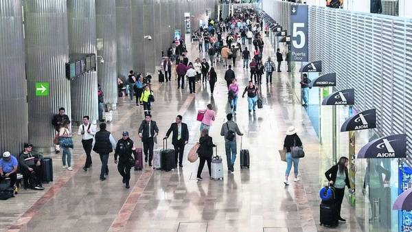 AICM ‘vuela bajo’: pierde 953 mil pasajeros en el primer trimestre 