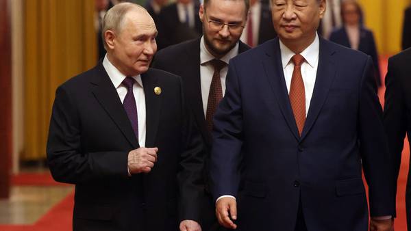 Putin y Xi se unen contra Biden: Acusan a EU de amenazar con misiles la seguridad de Rusia y China