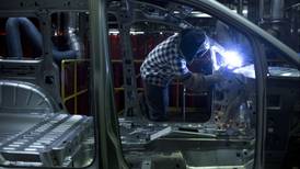 Fuerza laboral en industria manufacturera cae 0.6% en enero