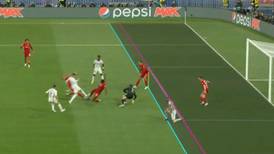 ¡Llegó la polémica! Anulan gol de Karim Benzema por fuera de lugar | VIDEO