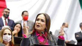 Patricia Armendáriz llama ‘burdo escrito’ a la respuesta de AMLO al Parlamento… y luego lo respalda