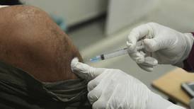 Refuerzo de vacuna COVID debe ser para los más vulnerables: OMS 