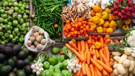 Inflación ‘pega’ a la vida ‘fit’ en noviembre: ¿Qué frutas y verduras subieron de precio?