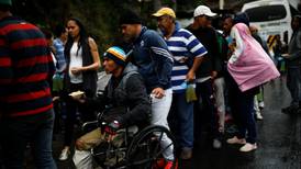Ecuador impone requisito para ingreso de venezolanos