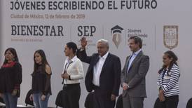 La educación será apoyada hasta que 'se canse el ganso': López Obrador