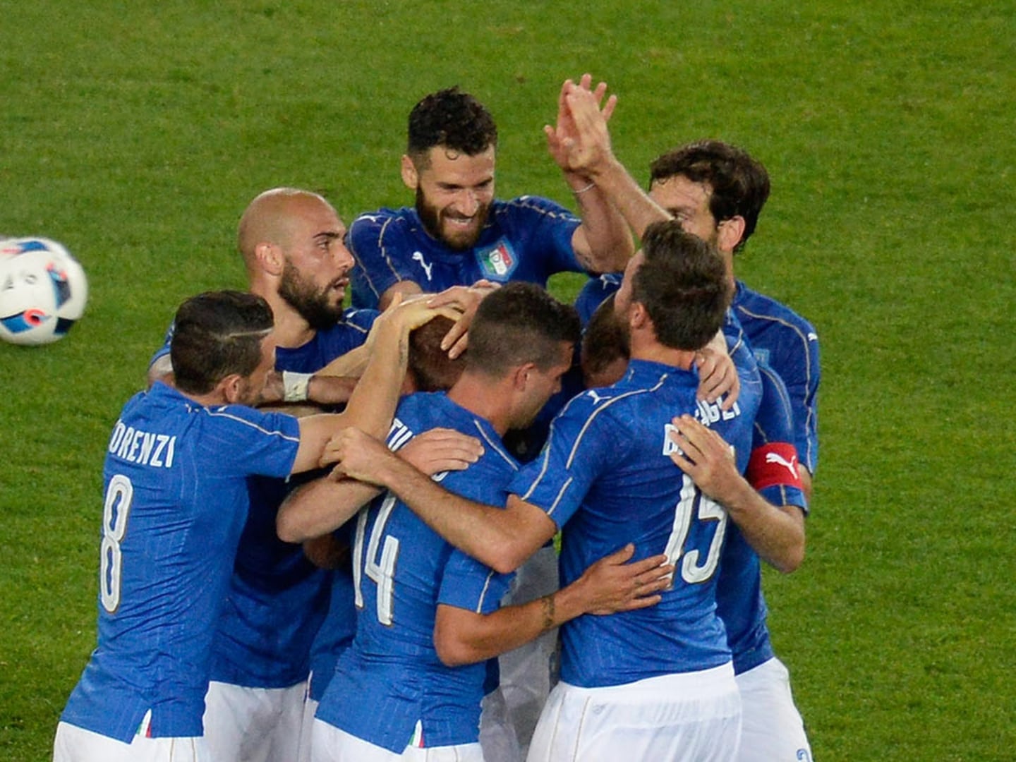 Italia, con un último triunfo previo a la Euro 2016