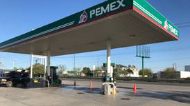 Acusan de retraso en abasto de combustible en Tamaulipas  por revisiones