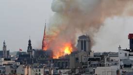 Tras incendio, Notre Dame es un 'riesgo para la salud' debido a contaminación por plomo: organizaciones